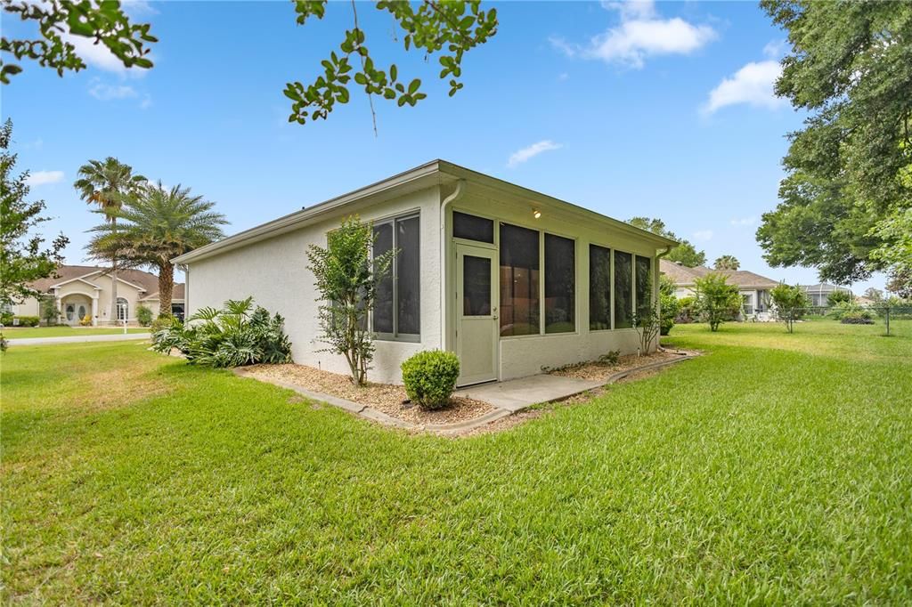 Active With Contract: $229,999 (3 beds, 2 baths, 1528 Square Feet)