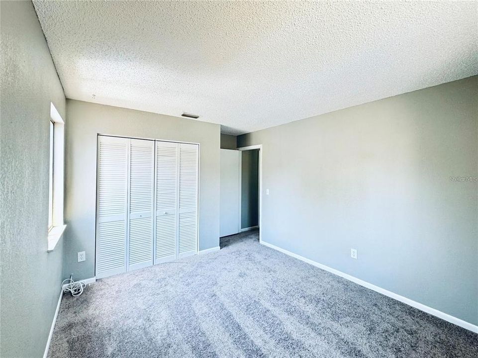 For Rent: $1,800 (2 beds, 1 baths, 1001 Square Feet)