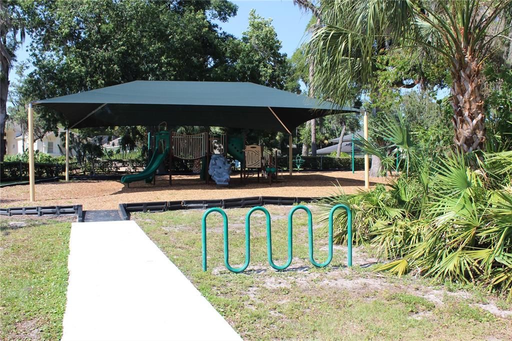 Fernwood Park playground