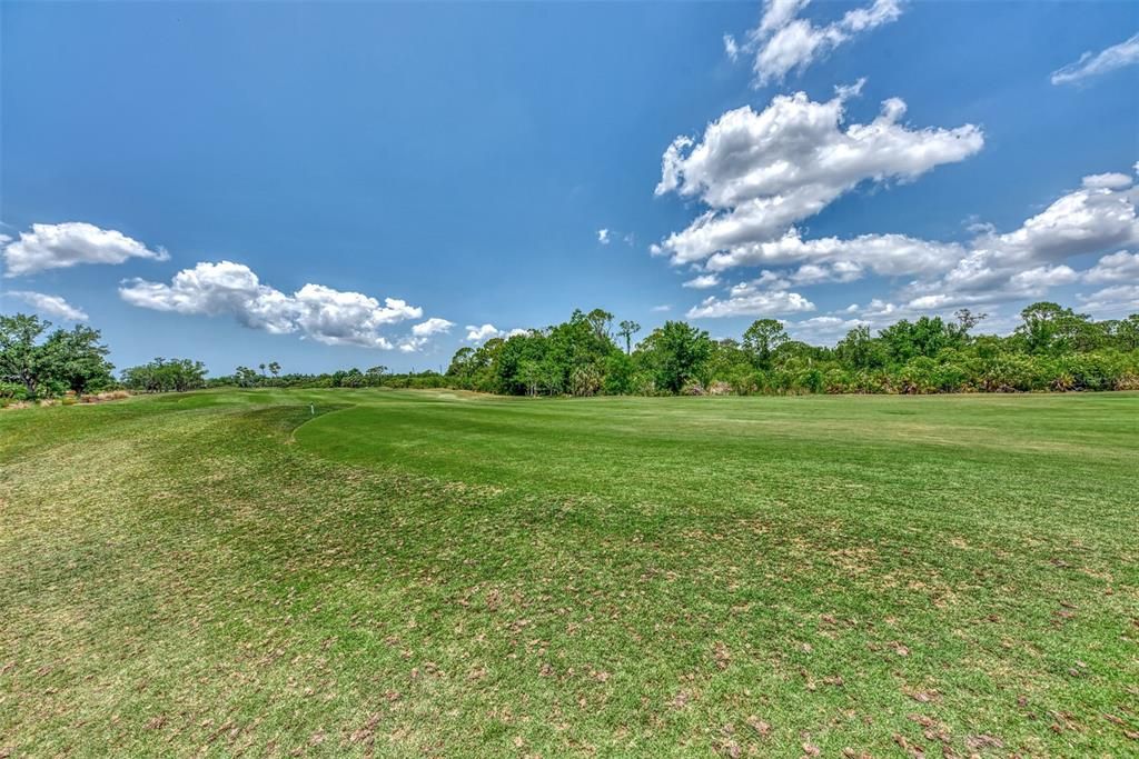 For Sale: $599,000 (3 beds, 2 baths, 2339 Square Feet)