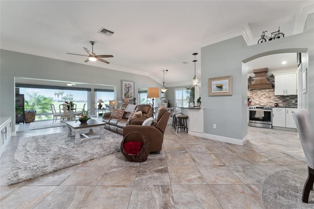 Recently Sold: $1,190,000 (3 beds, 2 baths, 2326 Square Feet)