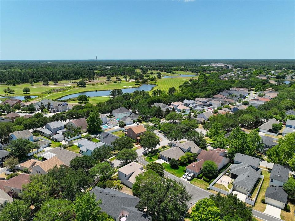 Active With Contract: $420,000 (4 beds, 2 baths, 2552 Square Feet)