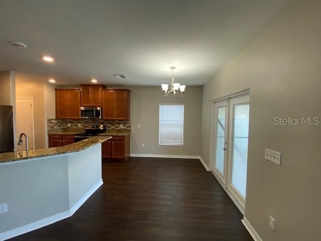 For Sale: $349,900 (3 beds, 2 baths, 1936 Square Feet)