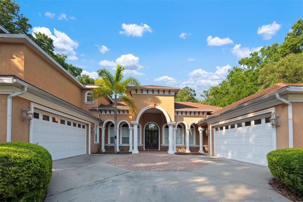 For Sale: $1,088,000 (5 beds, 4 baths, 5179 Square Feet)
