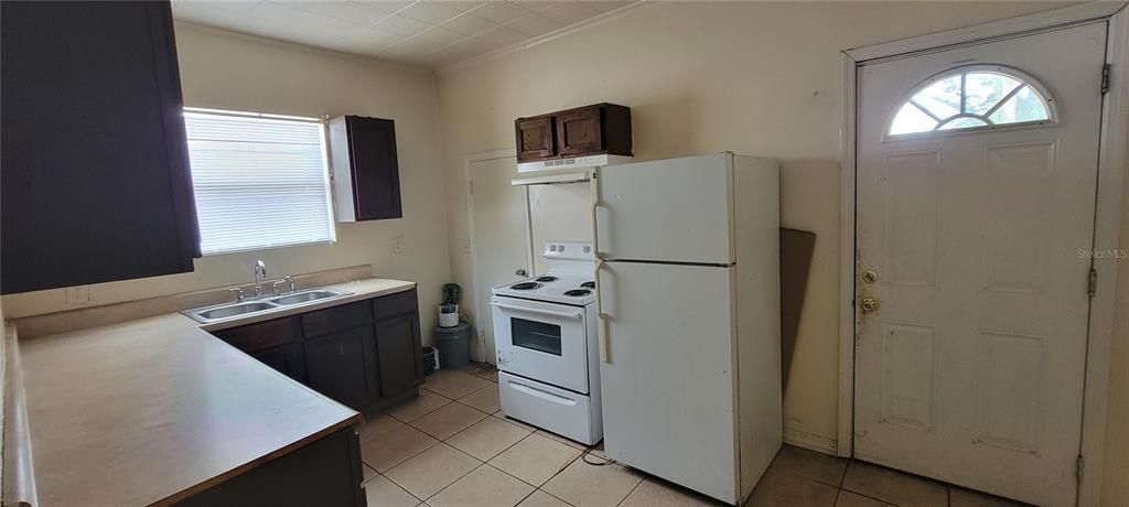 For Sale: $349,000 (3 beds, 1 baths, 1344 Square Feet)