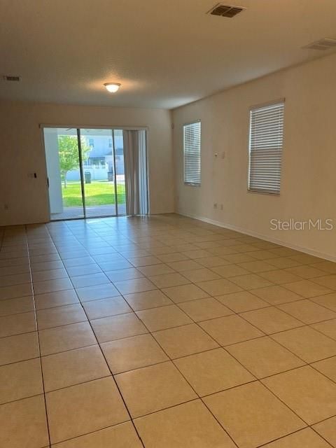 Recently Rented: $3,400 (4 beds, 3 baths, 2710 Square Feet)