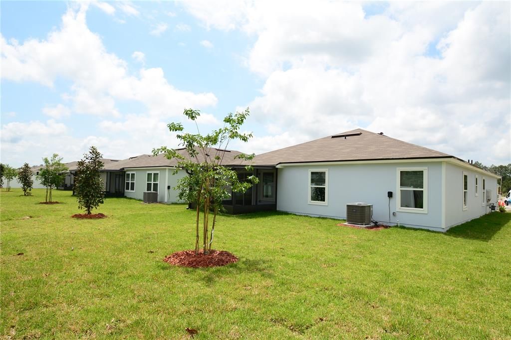 Active With Contract: $2,150 (4 beds, 2 baths, 1699 Square Feet)