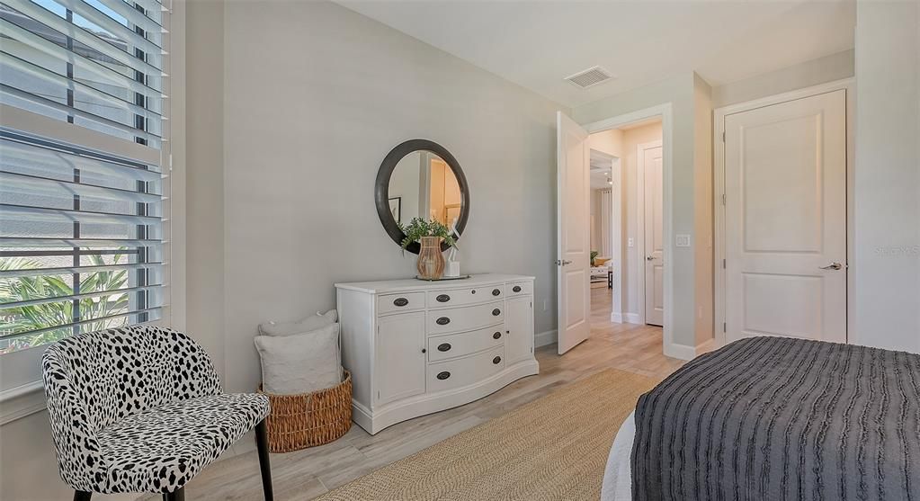 Walk-in closet and 4-piece en-suite bathroom