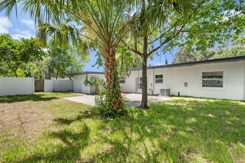 For Sale: $295,000 (3 beds, 2 baths, 1581 Square Feet)