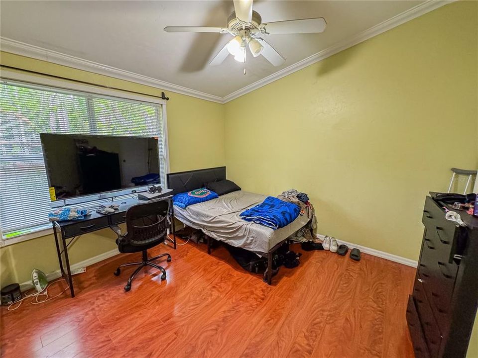 For Sale: $195,000 (2 beds, 2 baths, 1114 Square Feet)