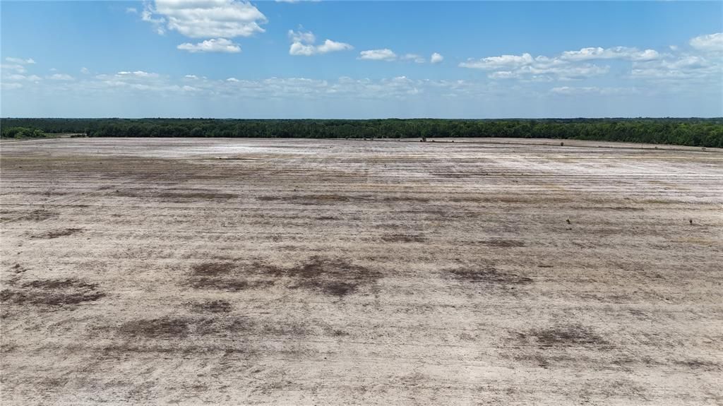 На продажу: $1,471,890 (114.10 acres)