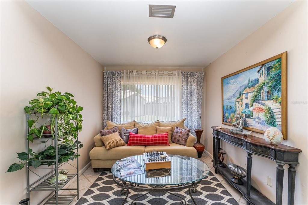 Active With Contract: $245,000 (2 beds, 2 baths, 1733 Square Feet)