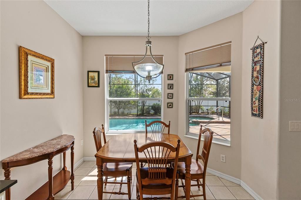 Kitchenette with pool view