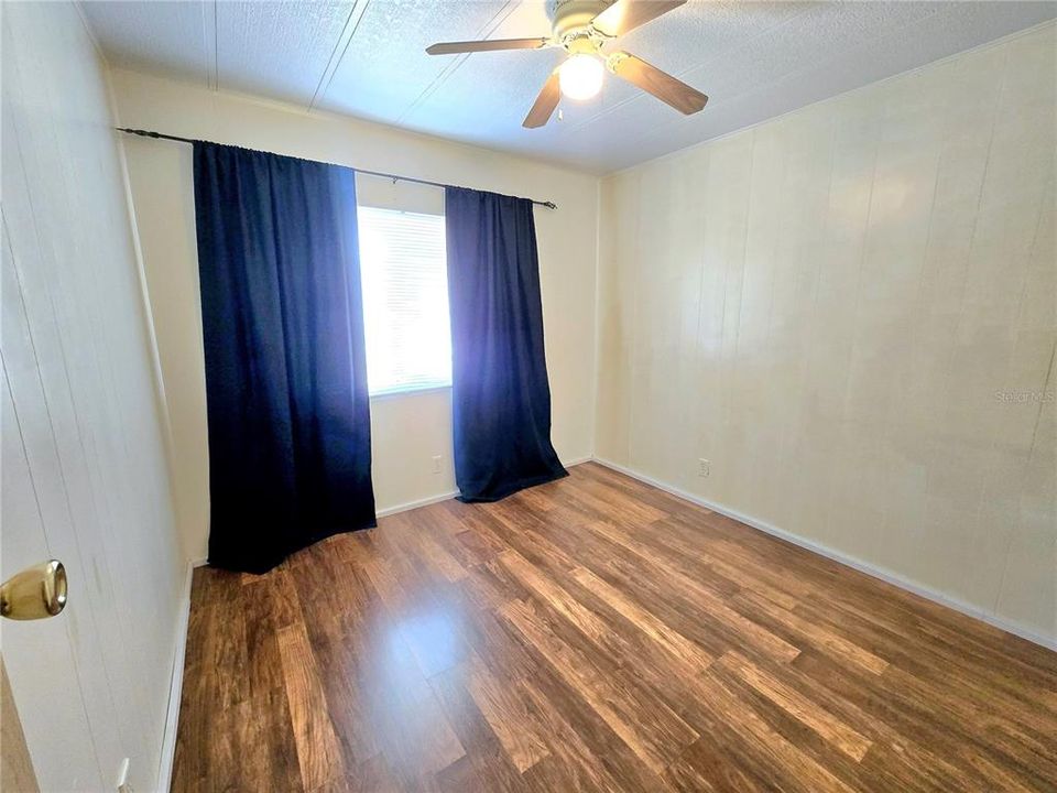For Sale: $80,000 (3 beds, 2 baths, 1348 Square Feet)
