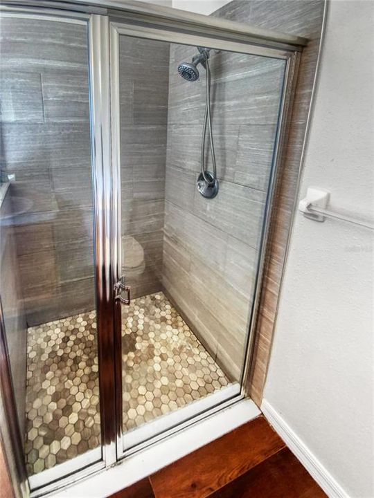 合同活跃: $291,000 (3 贝兹, 2 浴室, 1491 平方英尺)