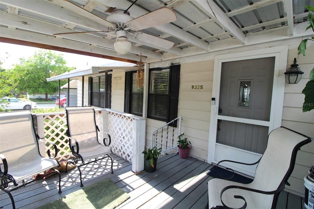 For Sale: $149,900 (3 beds, 2 baths, 1352 Square Feet)