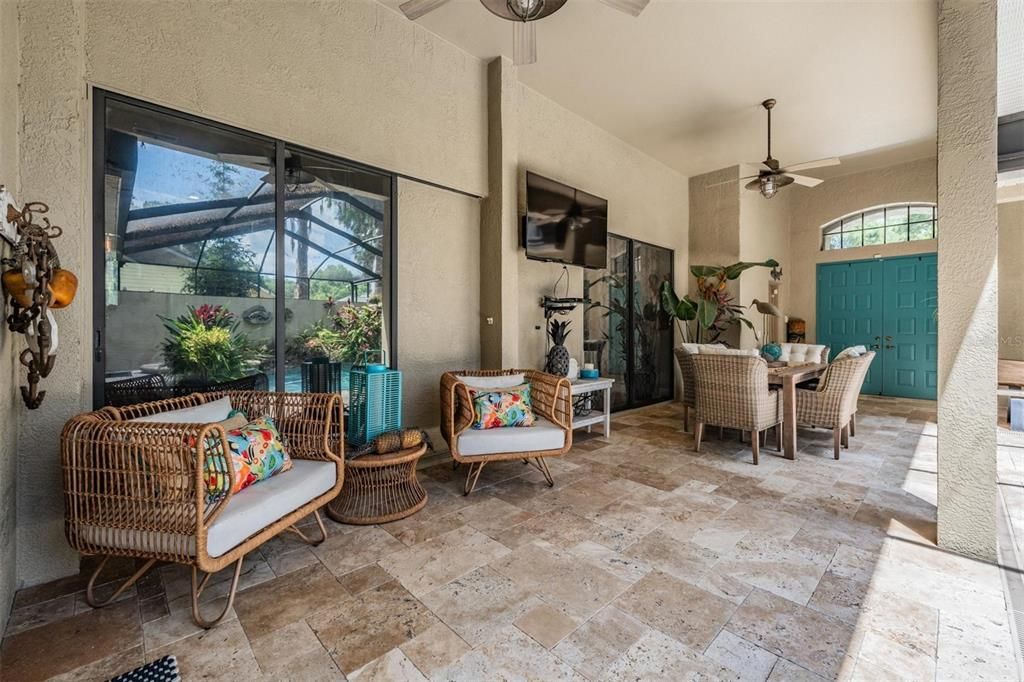 Active With Contract: $850,000 (3 beds, 3 baths, 2511 Square Feet)