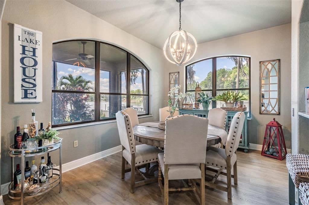 Active With Contract: $850,000 (3 beds, 3 baths, 2511 Square Feet)