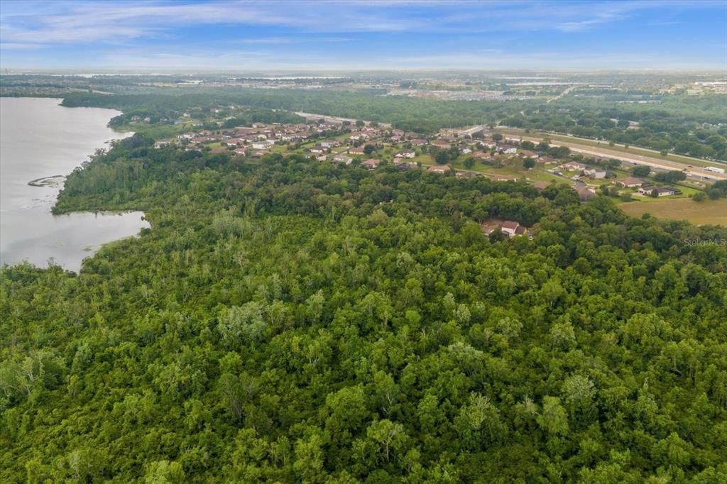 На продажу: $400,000 (5.15 acres)