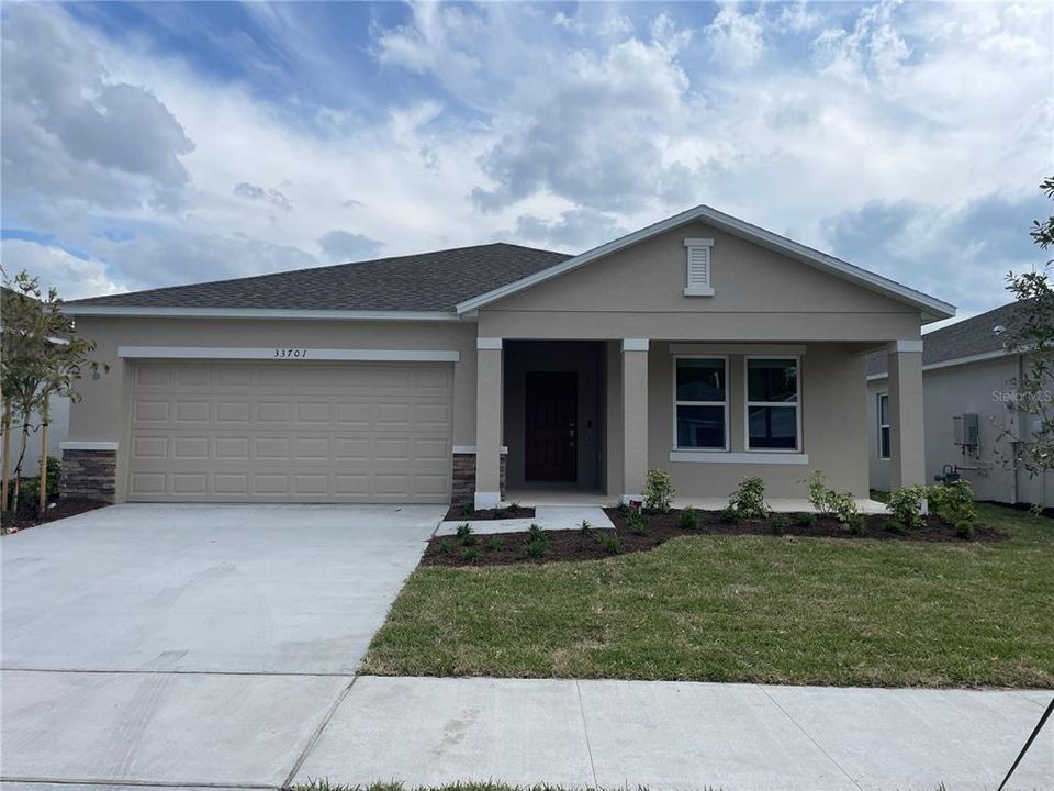 Recently Sold: $374,535 (4 beds, 2 baths, 2109 Square Feet)