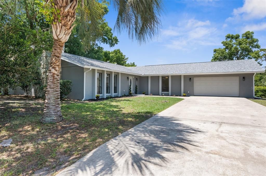 Active With Contract: $399,999 (4 beds, 3 baths, 2605 Square Feet)