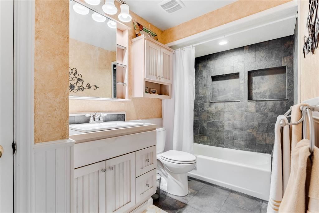待售: $445,000 (3 贝兹, 2 浴室, 1838 平方英尺)
