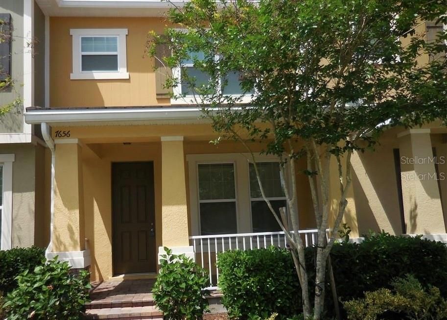 Recently Rented: $2,800 (3 beds, 2 baths, 1881 Square Feet)