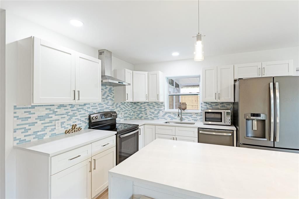 For Sale: $470,000 (4 beds, 2 baths, 1791 Square Feet)