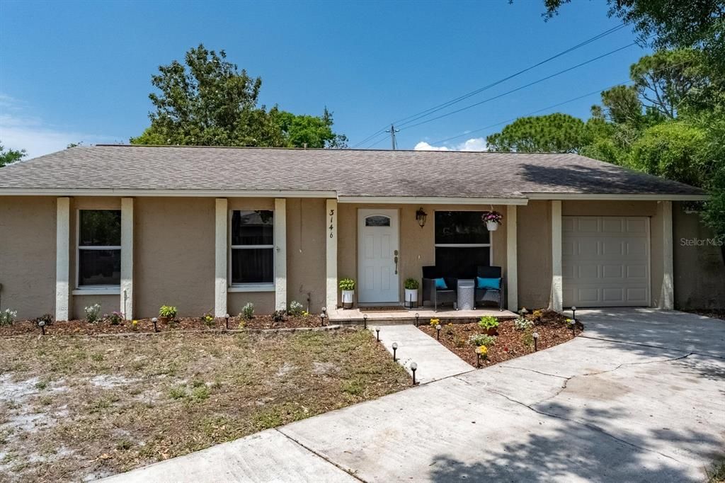 Recently Sold: $289,999 (3 beds, 2 baths, 1284 Square Feet)