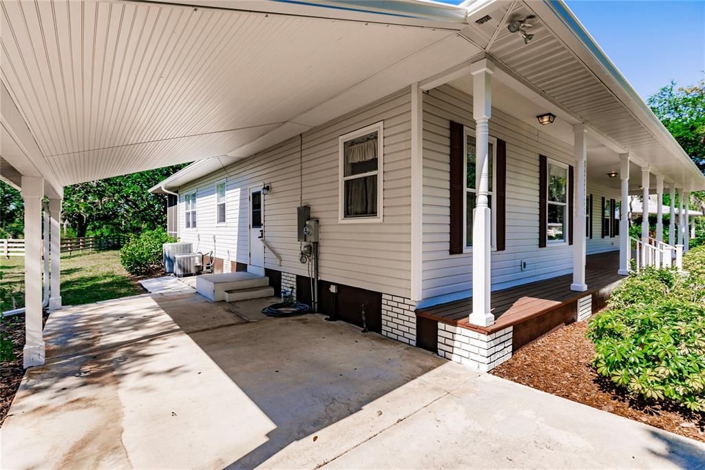 CARPORT