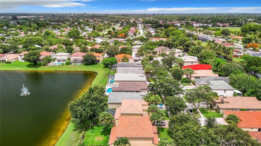 For Sale: $650,000 (4 beds, 2 baths, 2565 Square Feet)