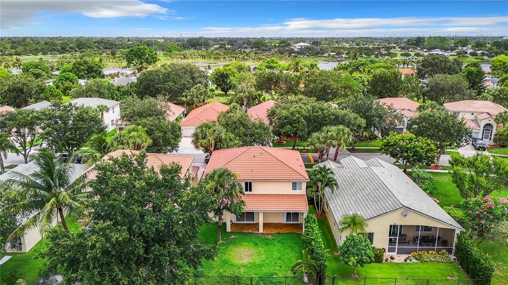 For Sale: $650,000 (4 beds, 2 baths, 2565 Square Feet)