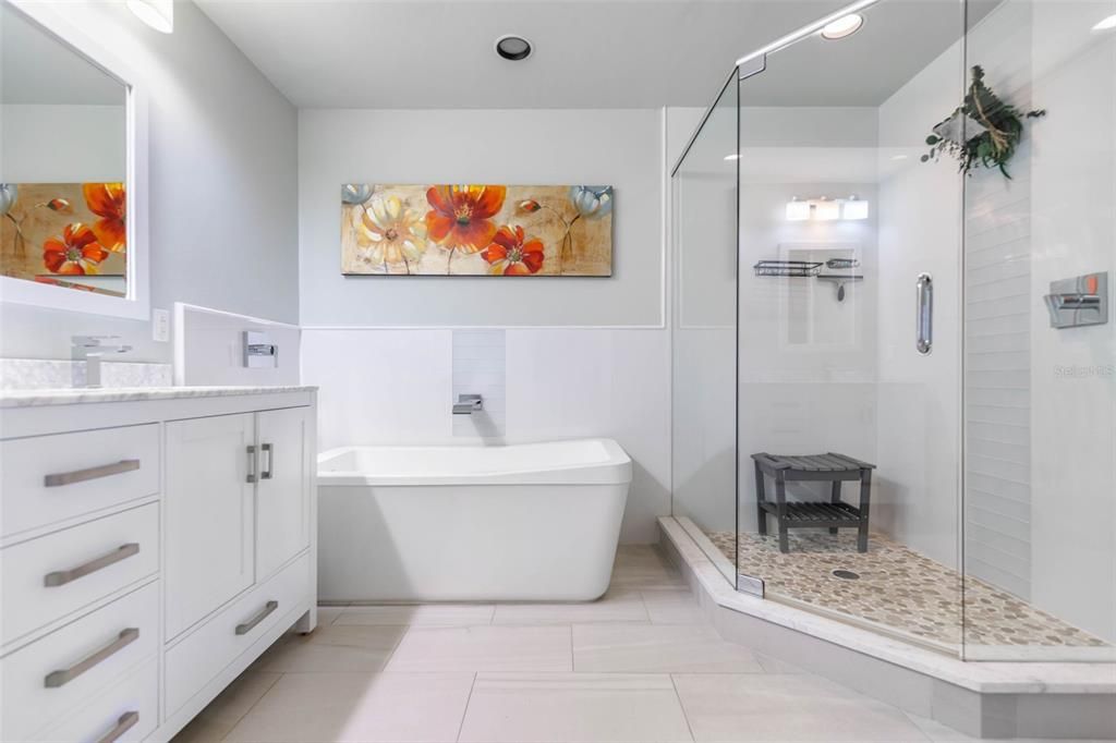 待售: $419,900 (2 贝兹, 2 浴室, 1570 平方英尺)