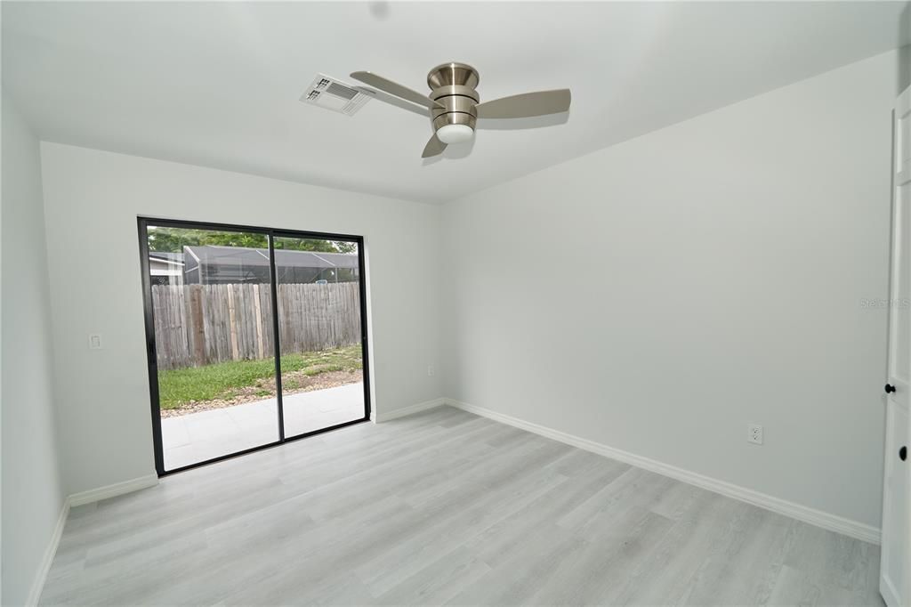 For Sale: $374,000 (3 beds, 2 baths, 1624 Square Feet)