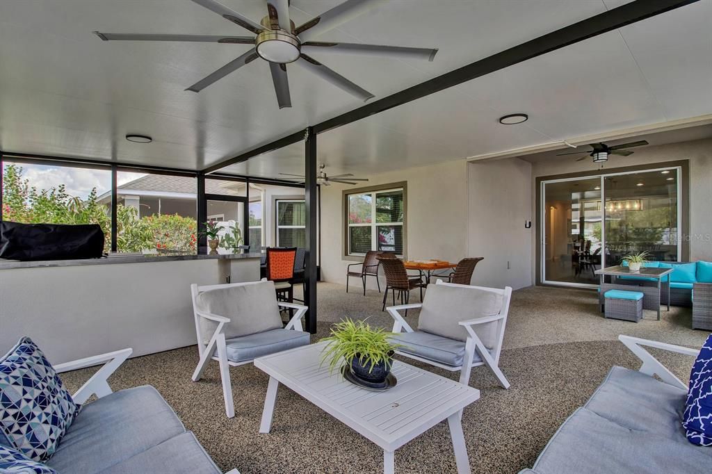 Active With Contract: $449,900 (3 beds, 2 baths, 1811 Square Feet)