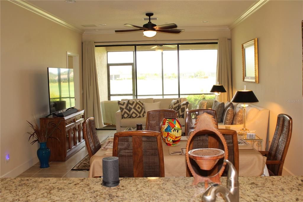 Kitchen/ dining area/ family room