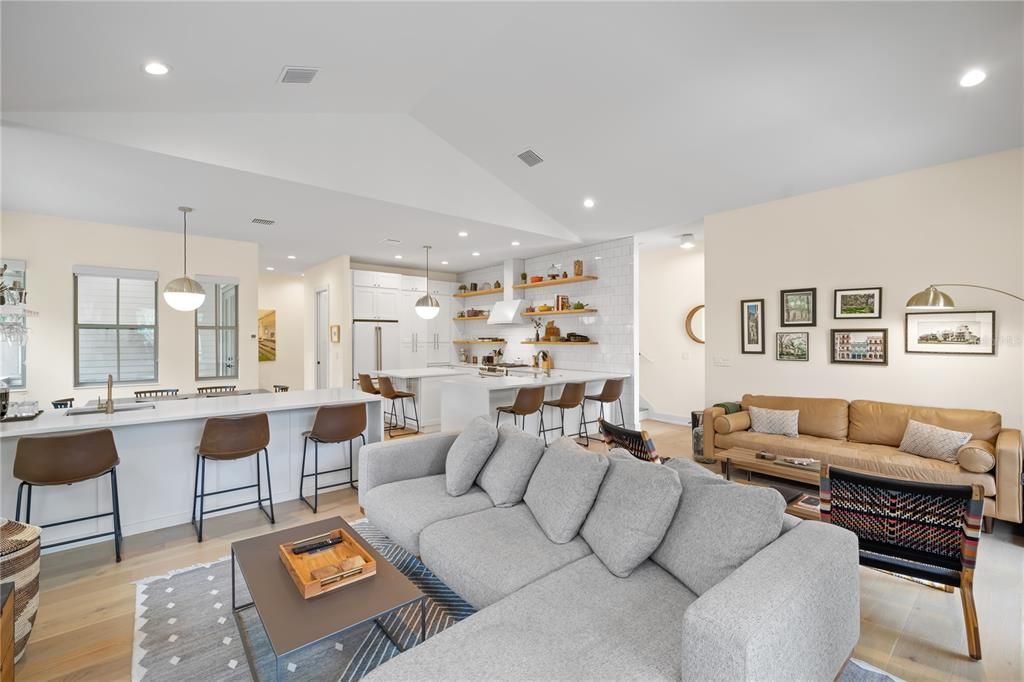 Active With Contract: $995,000 (4 beds, 3 baths, 2103 Square Feet)