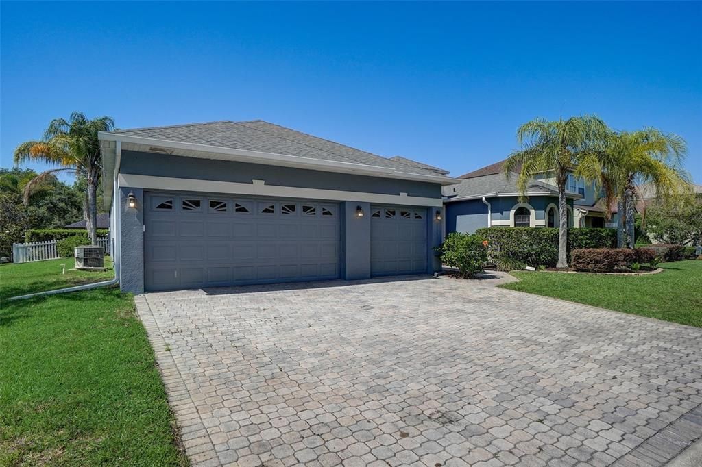 Recently Sold: $675,000 (4 beds, 3 baths, 2730 Square Feet)