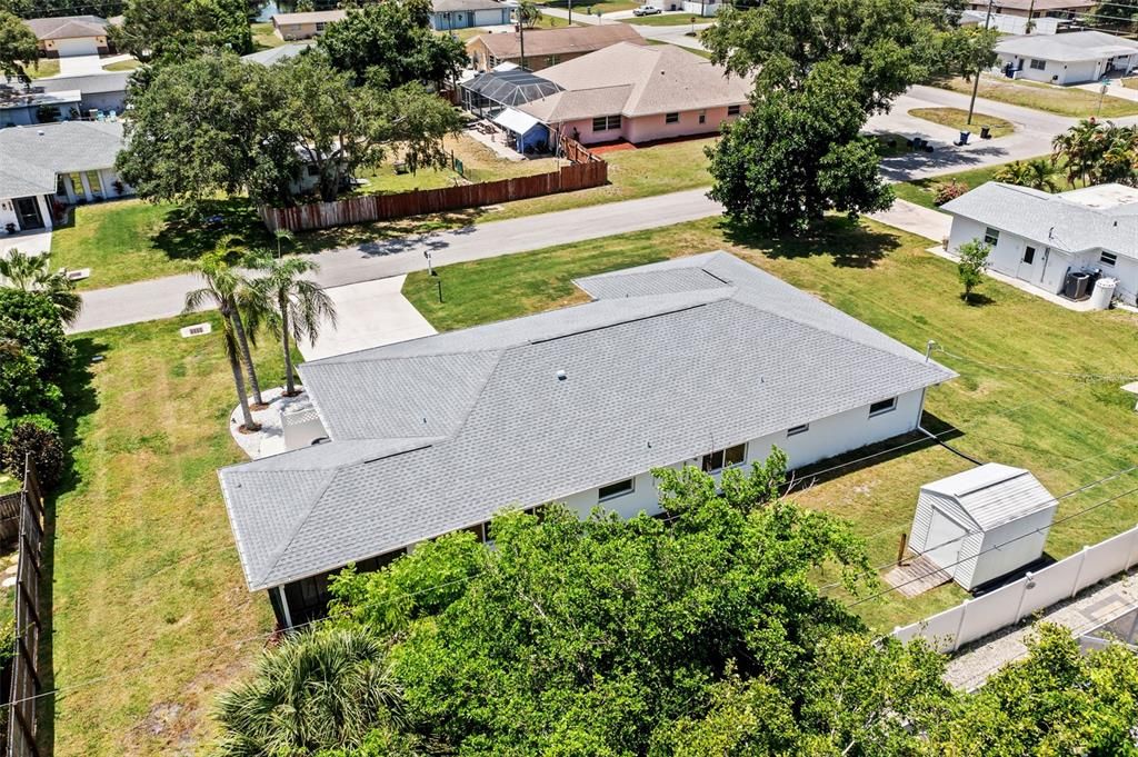 Active With Contract: $435,000 (3 beds, 2 baths, 1992 Square Feet)