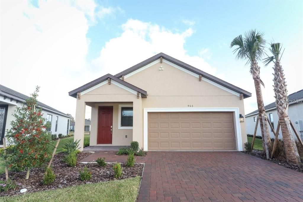 Recently Sold: $295,000 (2 beds, 2 baths, 1363 Square Feet)