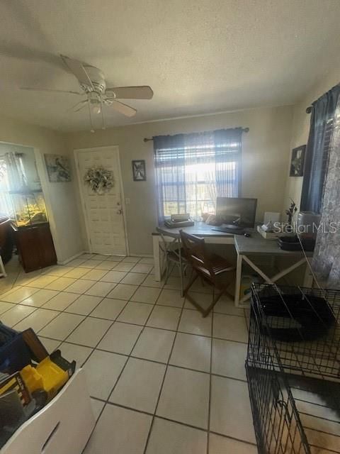 For Sale: $289,900 (4 beds, 2 baths, 1659 Square Feet)