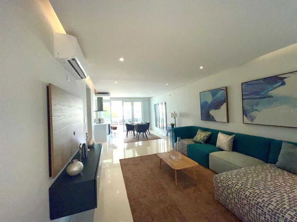 Active With Contract: $439,000 (3 beds, 2 baths, 1582 Square Feet)