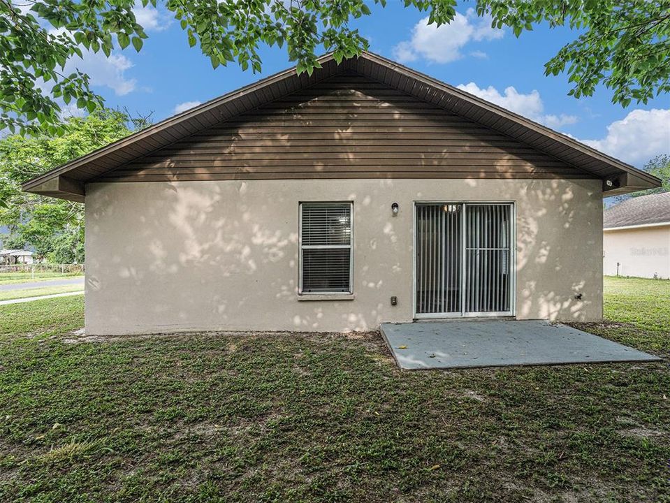 Active With Contract: $292,000 (3 beds, 2 baths, 1339 Square Feet)