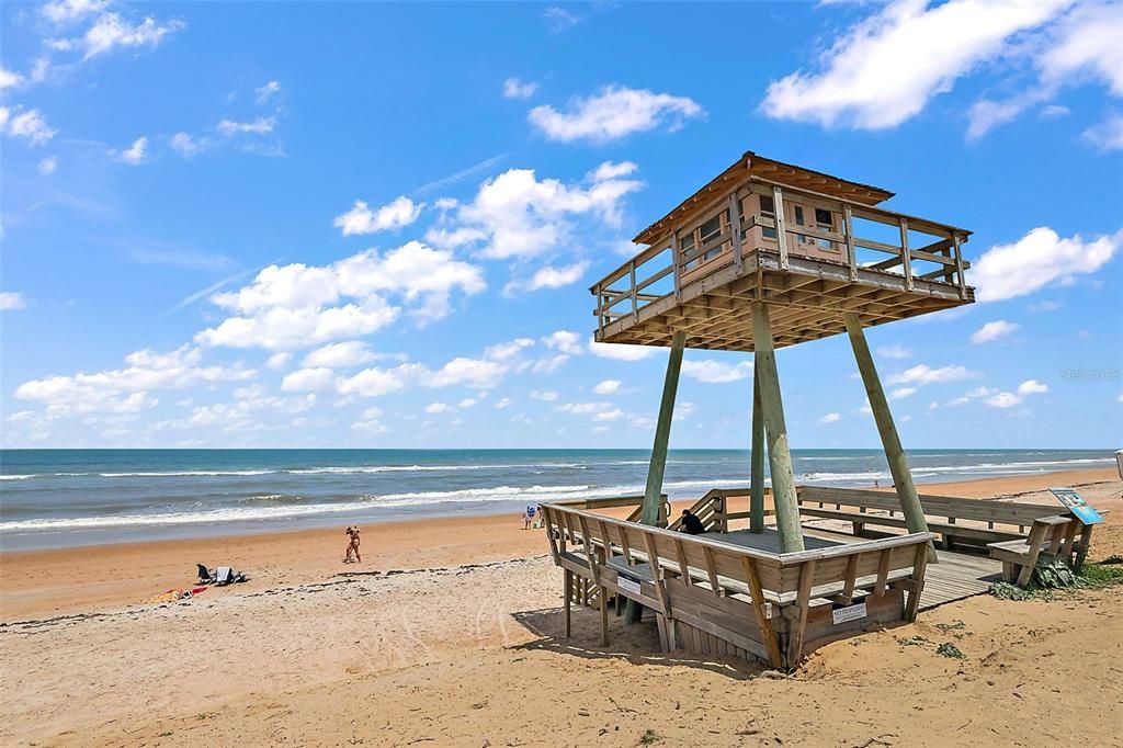 WWII Watchtower & private access to the beach