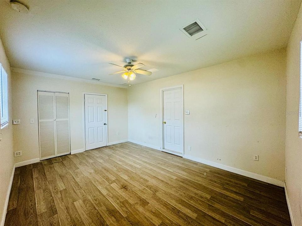 For Rent: $1,825 (3 beds, 1 baths, 1012 Square Feet)