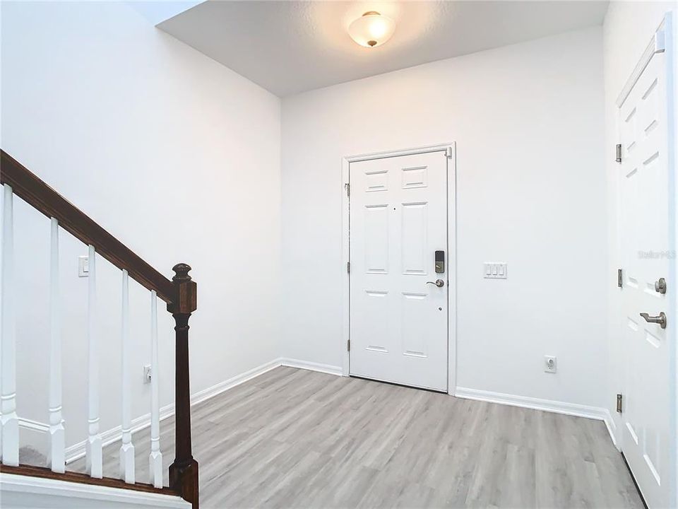 For Sale: $499,900 (3 beds, 2 baths, 2143 Square Feet)