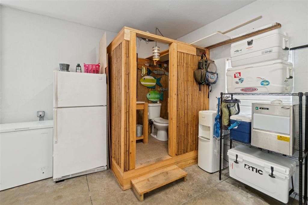 Bonus half bathroom in garage