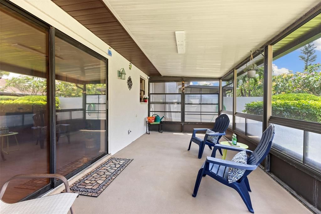 Nice back patio and screened in lanai