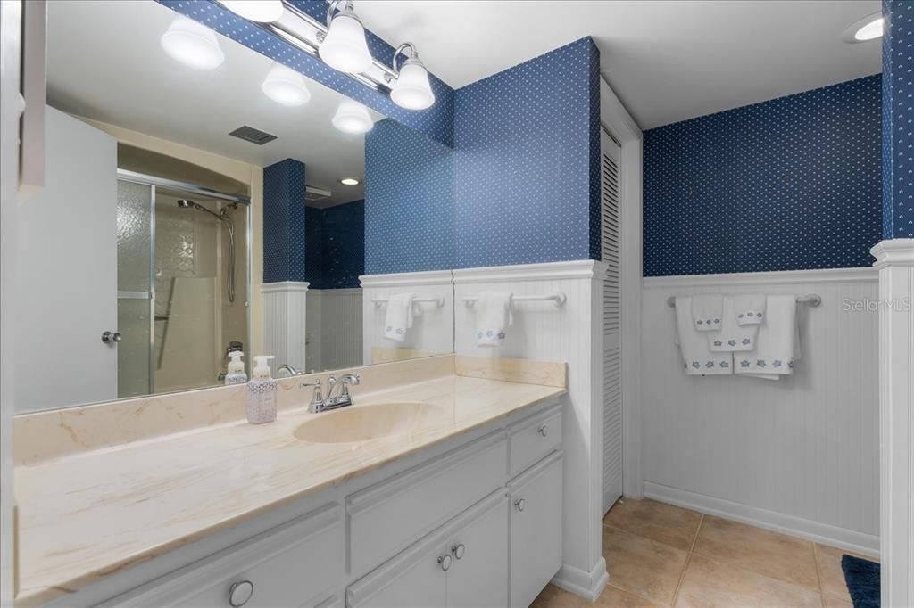 Spacious guest bathroom for a night out on Ormond Beach Mainstreet