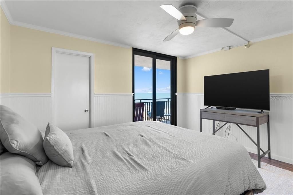 Wake up to ocean waves from your guest bedroom
